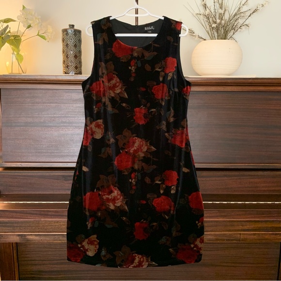 Solo Navy Floral Print Velvet Dress, Size 14 - Picture 1 of 12